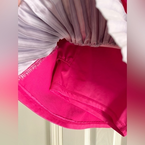 Pure Lime hot pink/gray pleated tennis skort- Size Medium - Picture 4 of 6